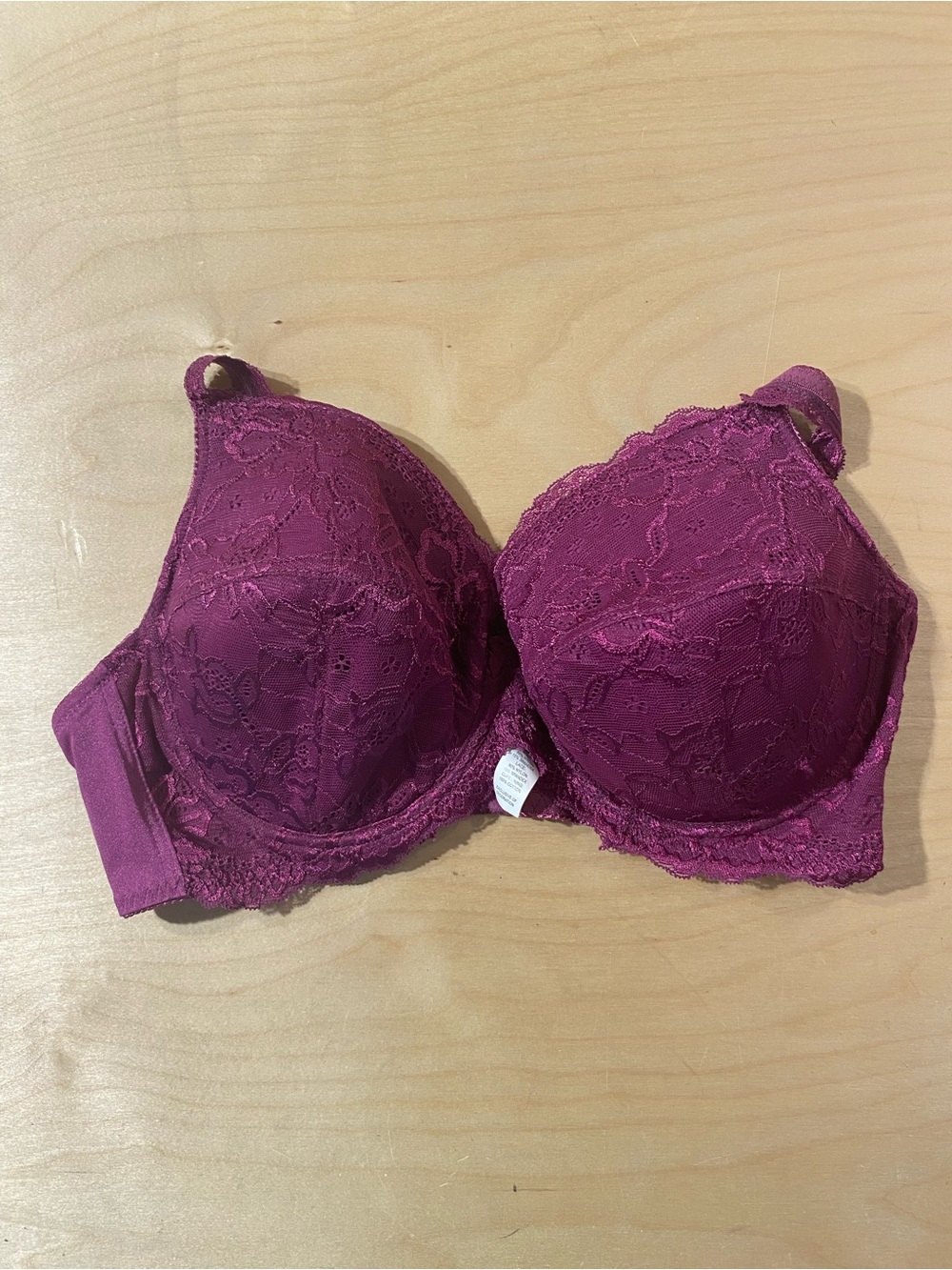 Midnight Velvet Lace Full-Coverage Bra in Deep Plum Underwire 40C (Z)